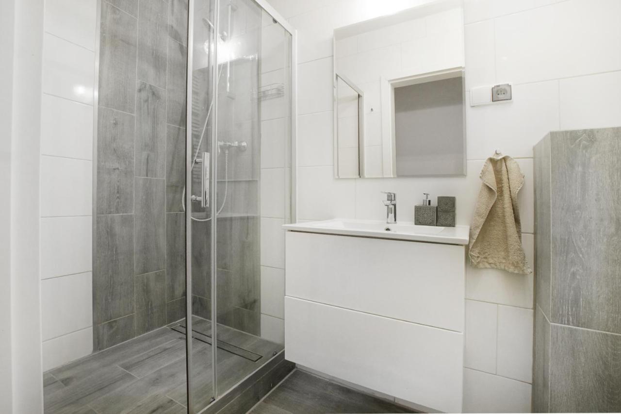 Duarte Apartamenty Wrocław Exteriör bild