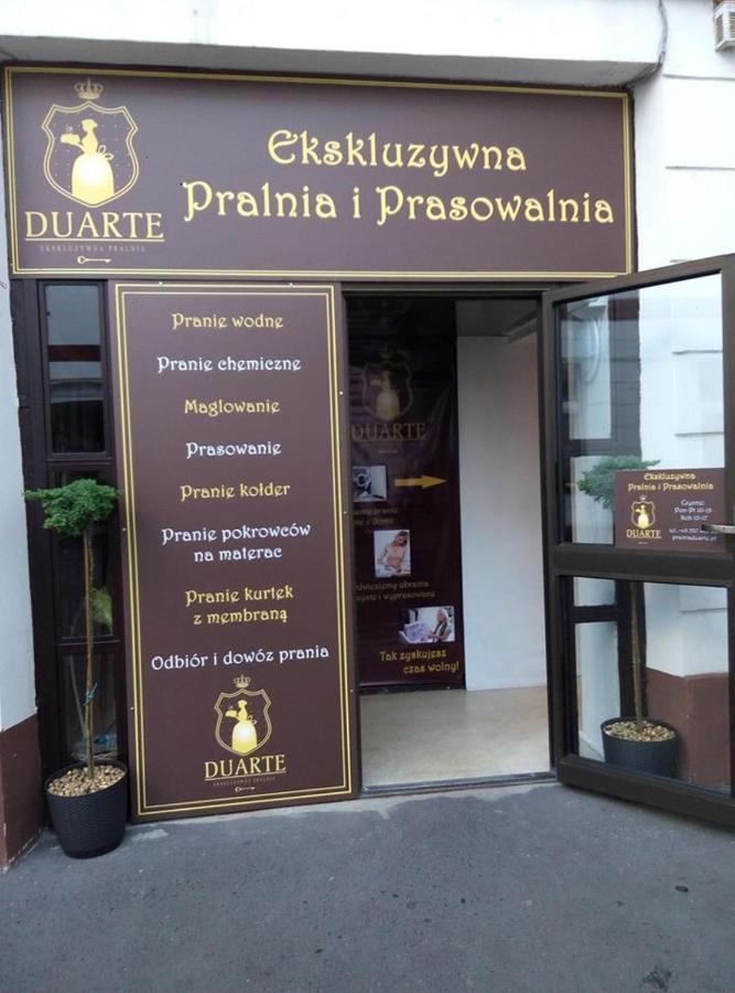 Duarte Apartamenty Wrocław Exteriör bild
