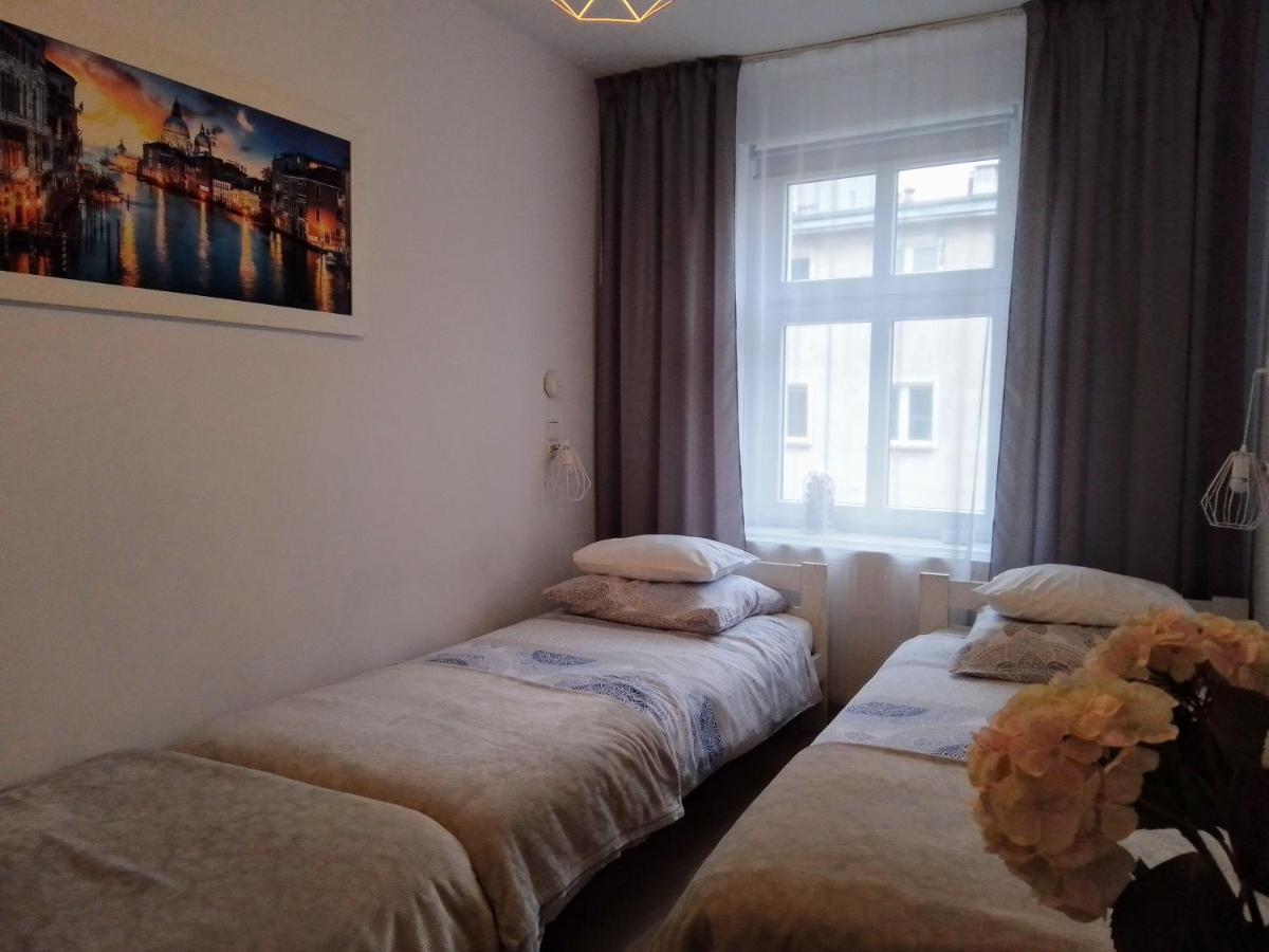 Duarte Apartamenty Wrocław Exteriör bild